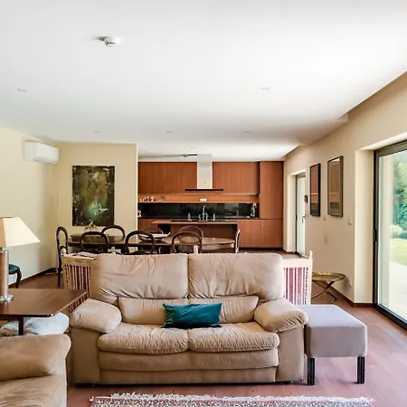 Holiday home Casa Flor Do Rio *